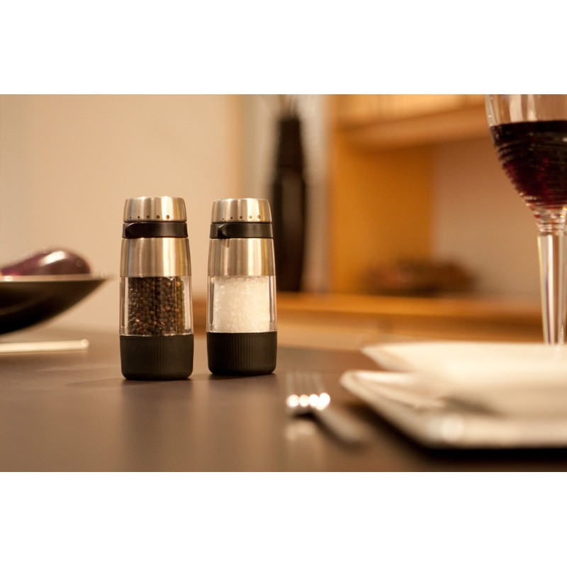 OXO Good Grips Macinapepe di precisione