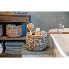 Decorasian Round Braided Sustainable Sea Grass Basket