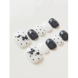 Black dot pedi tip  Handmade nail tip - Round Square / 블랙도트 패디팁  수제네일팁 - 라운드스퀘어