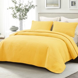 Whale Flotilla Ultra Soft Twin Quilt Bedding Set, Lightweight Microfiber Yellow Quilts Bedspreads Twin Size, 2 Piece Ultrasonic Geometric Coverlet Bed Cover for All Seasons