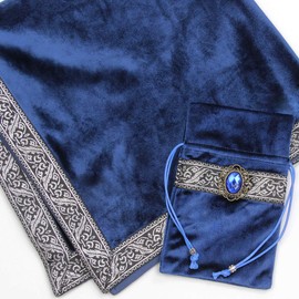 INIBUD Tarot Cloth Velvet for Tarot Cards with Pouch 65x65cm Luxury Thick Sorcerer's Stone (Blue)