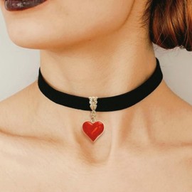 Your Always Charm Queen of Hearts Earrings and Necklace Set Black Choker Vampire Accessories for Women Gothic Costume Jewelry Inspired by Vampire Diaries