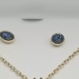 CHARTER CLUB GOLD-TONE BLUE CRYSTAL STUD EARRINGS PENDANT NECKLACE SET NIB JLY22