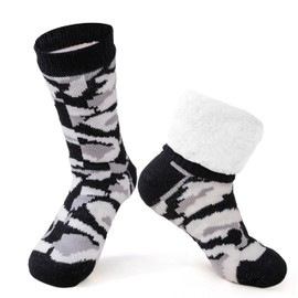 YEEKAORA Men's Slipper Socks with Non-Slip Grippers, Thermal Fuzzy Warm Sherpa Lining Thick Indoor Sleeping Christmas Socks (Camouflage Black)