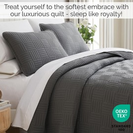 Southshore Fine Living, Inc. Oversized King Quilt Bedding Set with 2 Matching Shams, Coverlet for King/California Size Bedding, Soft, Lightweight Microfiber Quilt Set, Slate