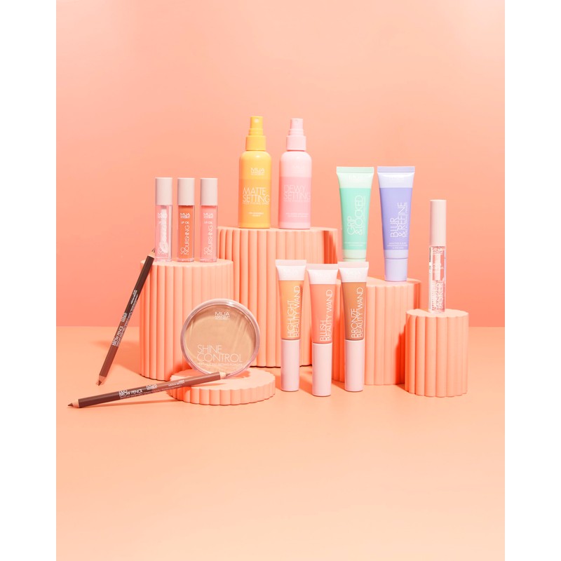 MUA Makeup Academy Bronze Beauty Wand, Liquid Bronzer Contour Stick