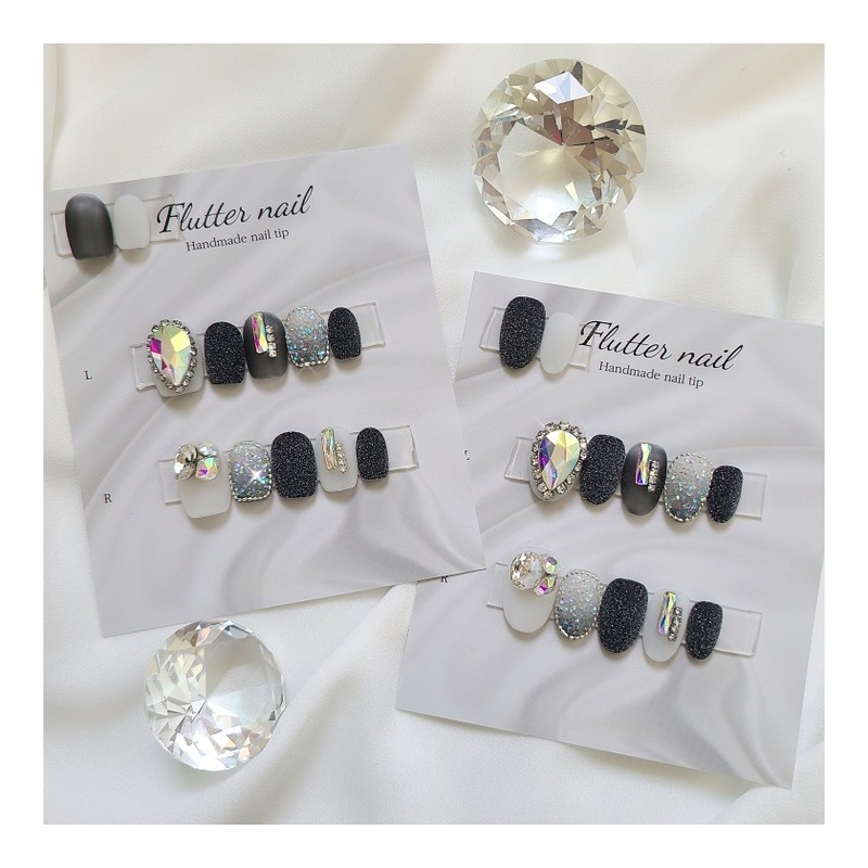 Black Purringle Pixie Handmade Nail Tip - Midi Ballet /