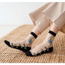 Womens Funny Sheer Crew Socks Girls Transparent Mesh Lace Floral Cute Thin See Through Novelty Ankle Socks, 5 Pair-flower, 5-8