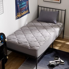 SLEEP ZONE Mattress Pad Twin, Pillow Top Mattress Topper, Jersey Knit Mattress Cover, Plush Mattress Protector, Elastic Fitted Mattress Encasement, Machine Washable (Twin, Grey)