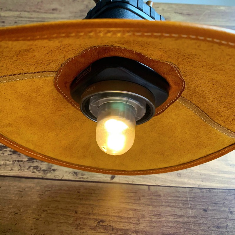 Roost Outdoors [Made of Genuine Leather] Adjustable Leather Lantern Shade
