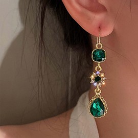 Aneneiceera Vintage Emerald Green Crystal Earrings Gold Teardrop Emerald Earrings Wedding Long Crystal Earrings Emerald Droplet Earrings Green Chandelier Drop Earrings Jewelry for Women and Girls