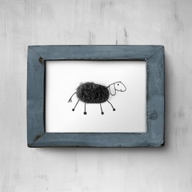 Inkognito Plush postcard, occasion: "fluffy" in motif: "Plush Card Black Sheep", artist: "Barbara Dienz-Sengmüller" Item number: 20704 by Berliner Verlag
