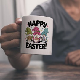 speecheese Drei Wichtel mit Ostereiern - Happy Easter Kaffeebecher Gnome in grünem pinkem blauem Hut halten bunte Ostereier