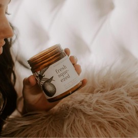 Broken Top - Fresh Squeezed|9 oz. Bergamot, Blood Orange & Cedar. Pure Soy Wax Candle. 50-Hour Burn Time. Natural Cotton Wick, Vegan, No Parabens, No