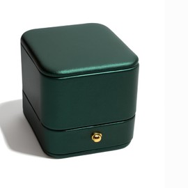 Noyulin Ring Box Storage Premium Gorgeous Cherished Vintage Green Square Leather Velvet Ring Box Double Slots for Storage, Wedding Engagement, Jewelry Ring Bearer, Proposal, Ceremony, Anniversary,Gift