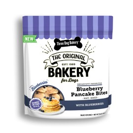 Three Dog Bakery Blueberry Pancake Bites, Treats with Real Blueberries & Vanilla, Mess-Free Snacks & Training Cookies for Dogs & Puppies, Human-Inspired
