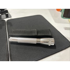 Mag-Lite Mini Bulb Silver Flashlight AA Battery (Open Box) + Belt Case