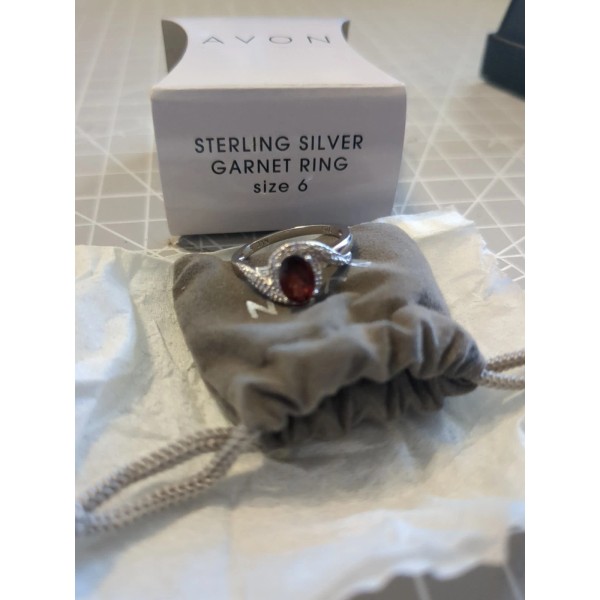 Avon Sterling Silver Garnet Accent Ring Size 6
