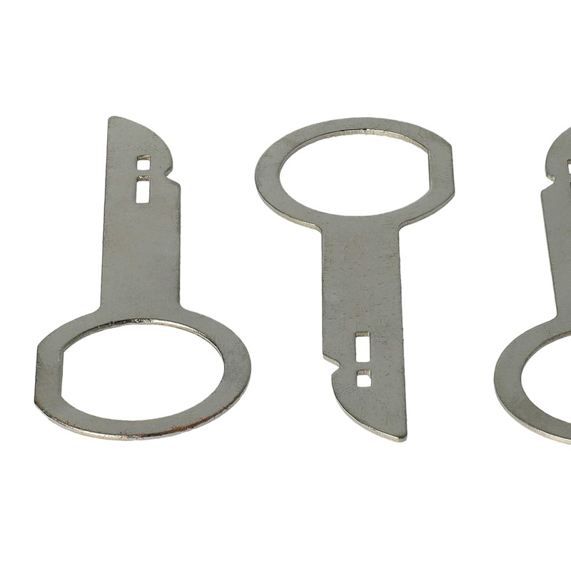 vhbw 4 x Radio Release Lever Compatible with Volkswagen Passat