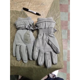 Men's Women's Intermediate Cold/Wet Weather Gloves MEDIUM -8415-01-539-8