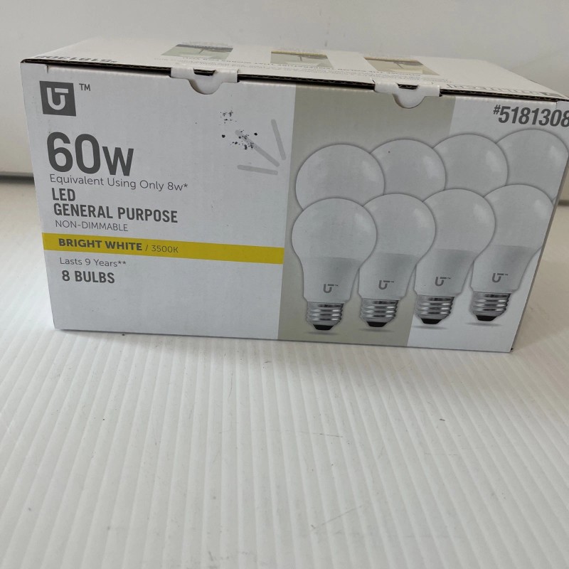 Utilitech Lot Of 2 Utilitech LED General Purpose Bright White