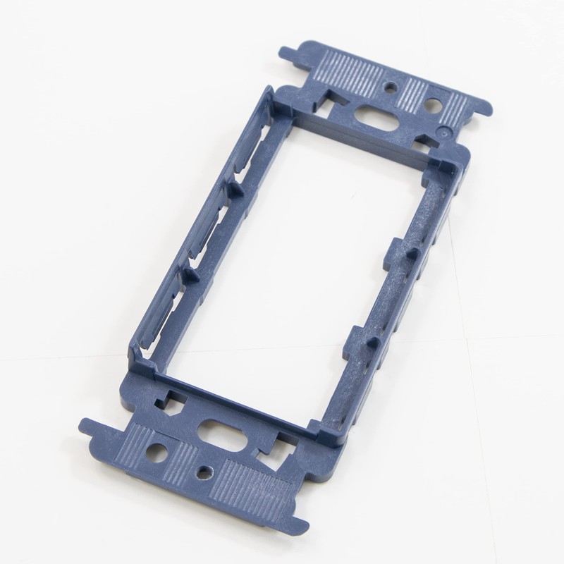Maxar Electric Outlet Insulated Mounting Frame, 1 Piece