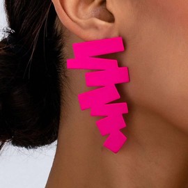 Asymmetrical Geometric Design Retro Exaggerated Stud Earrings For Women Mismatched Sculptural Vintage Modern Bold Oversized Statement Drop Pearl Gold