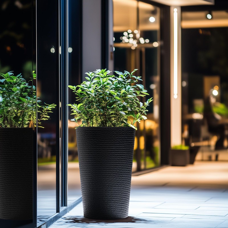 La Jolie Maison Tall Round Planter, Large Tall Black Planter