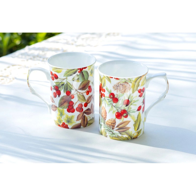 Stechcol Gracie Holly and Pine Cone 10oz Bone China Mug