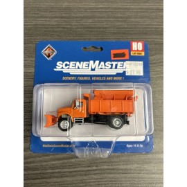 Walthers SceneMaster HO #949-11793 International 4900 Dump Truck w/Plow NIB CC