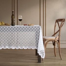 HLC.ME Sedona Lace Fabric Tablecloth, Lace Fabric Table Cloth for Round Tables, Wrinkle Resistant Tablecloth, Patterned Scalloped Tablecloth (70 Round, White)