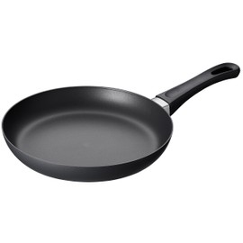 Scanpan 9-1/2-Inch Fry Pan, Non-Induction 9.5", Black
