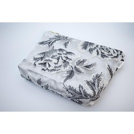 Sequin Embroidered Cosmetic Bag, Large Capacity Evening Clutch, Travel Makeup Organizer (Silver Rose Cord Emboridery)