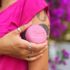 NANAH Crema Corporal Natural de Bugambilia en Barra I Ideal para Piel Seca I Reparadora y Rejuvenecedora I Apto para toda la familia I Sin plástico y 