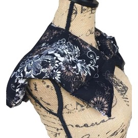 10 Chamber Herbal Pack Shoulder, Neck, Hot Cold Pack, Heat Wrap, LARGE, Organic, FlaxSeed, Microwave Therapy,Black White Floral