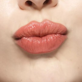 Mary Kay Lápiz Labial Hidratante Mary Kay Supreme 11 Oz. Acabado Glow Color Coral Confetti