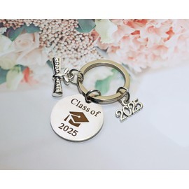 PENTA ANGEL Class of 2025 Keychain Graduation Gifts Stainless Steel Key Ring 2025 Year Charm Signet Pendant for Her/Him