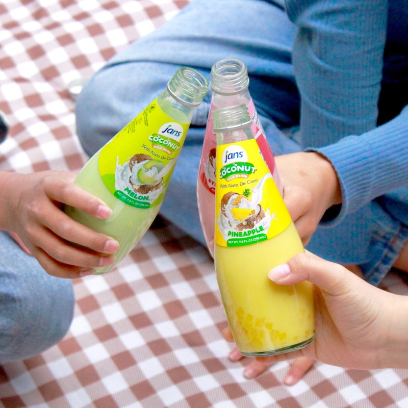 JANS - COCONUT MILK DRINK (with NATA DE COCO) MELON