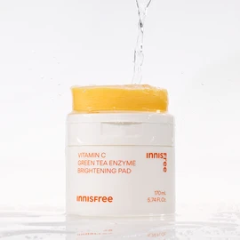 Innisfree [이니스프리]비타C 그린티 엔자임 잡티 토닝 패드 [Innisfree] Vita C Green Tea Enzyme Spot Toning Pads