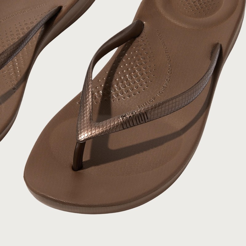 Fitflop Fitflop Women's iqushion Ergonomic flip-Flops, Bronze, 6 UK