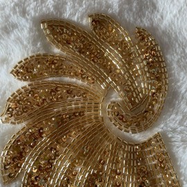 2pcs/1 Pair Golden Heavy Embroidery Beaded Wedding Neckline Decorative Lace Patches Applique Sew on Sequins Beads for Dress DIY