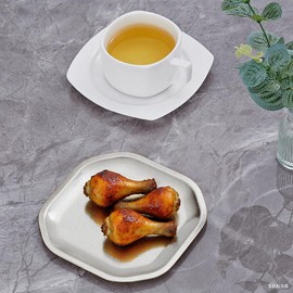 15x15 cm Square Appetizer Plates,Thick Stainless Steel Dinner Plates, Pasta Dessert Plates for Sushi, Fruit Oven/Dishwasher Safe, Set of 4,Silver