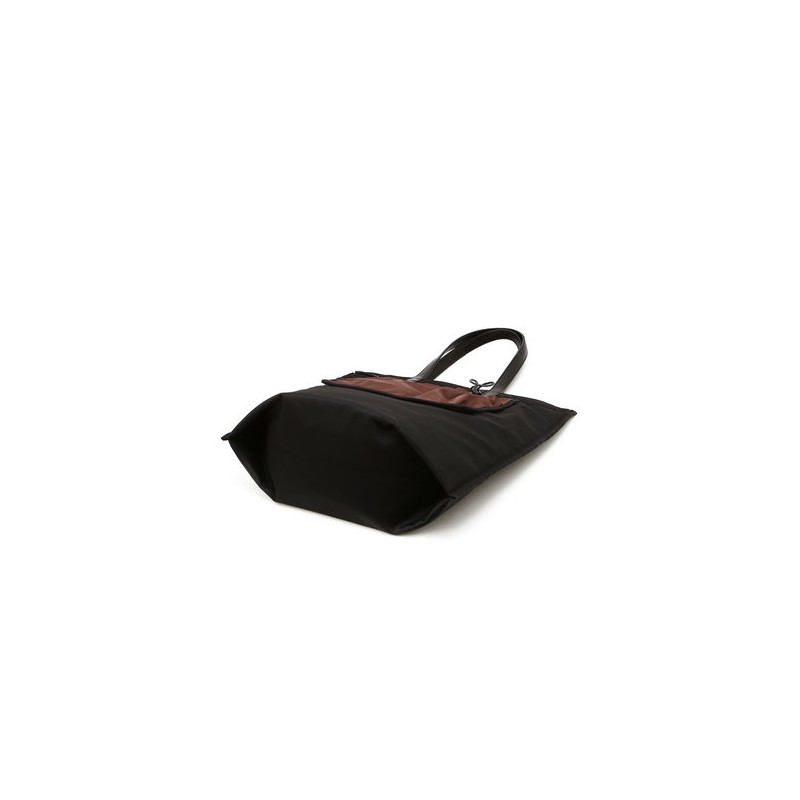 Daks Accessories 26SS EASY ON Black Reversible Eco Shoulder Bag