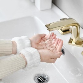 Microfiber face wash wristband, water-absorbing face wash tool, face wash headband / 극세사 세안손목밴드 물흡수 세안도구 세안밴드