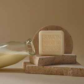 La Savonnerie de Nyons [TV Product] La Savonnerie de Nion Natural Cleansing Face Wash Donkey Milk Paper Case Soap / [TV상품] 라사본느리드니옹 천연 클렌징 세수 당나귀우유 종이케이스 비누