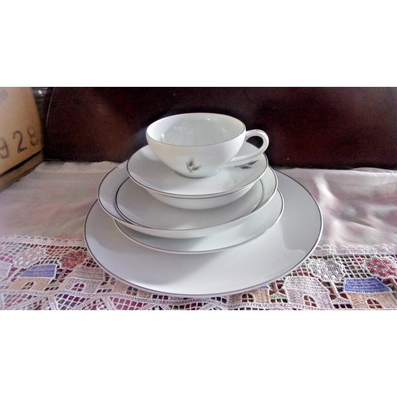 Fukagawa Arita Hand-Painted China- Japan # 928 -7 Pc PLACE