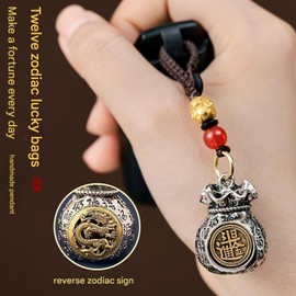 DivaGlamz Twelve Zodiac God Of Wealth Bag Rotatable Keychain, Vintage Rotate Lucky Signs Daily Prosperity And Fortune-Filled Money Bag Pendant Key Chain Feng Shui Charm Gift Jewelry (Zodiac Rabbit)