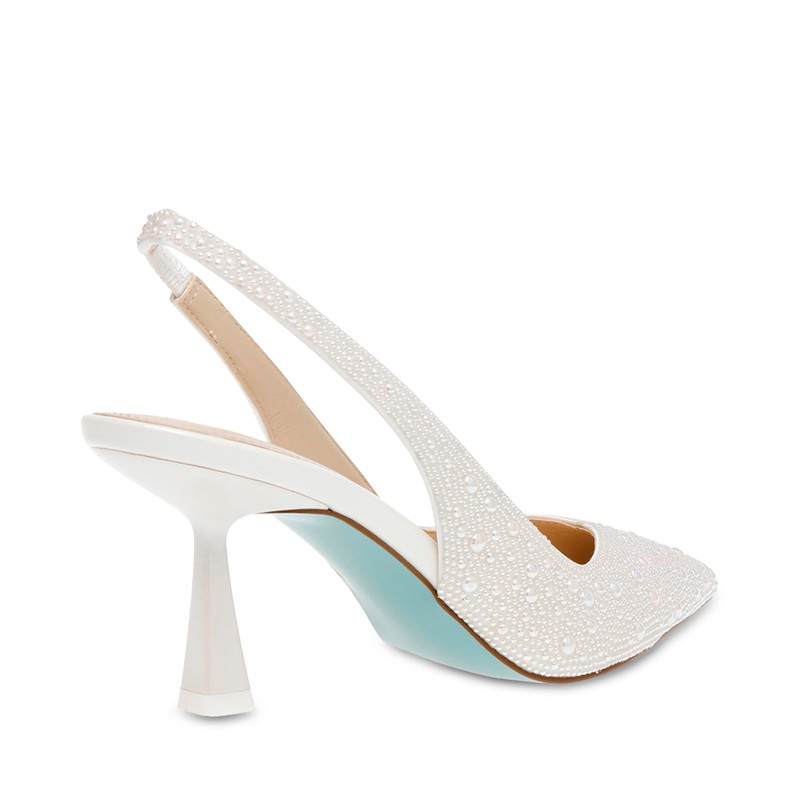 Betsey Women's Clark Pump, Ivory, 6.5 Wide