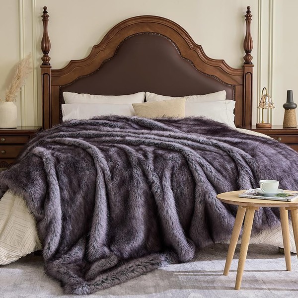 GEMBED Fluffy Faux Fur Throw Blanket – Super Soft Warm