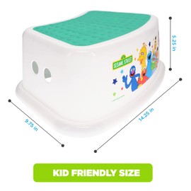 Sesame Street Sesame Squad Step Stool - Kids Step Stool, Potty Training, Non-Slip, Bathroom, Kitchen, Lightweight
